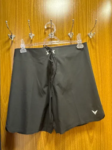Boardshort TVB Ultra light TAMANHO 42