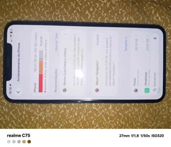 Vendo iPhone 11 Pro Max 256 G R$1.600