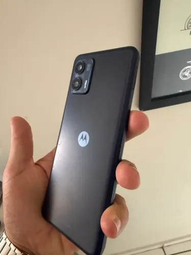 CELULAR MOTOg73+ carregador + fone de ouvido
