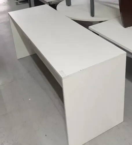 Mesa Reta Para Escritório Na Cor Branca