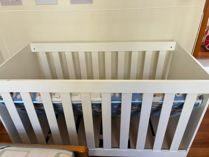 Berço mdf branco + colchão