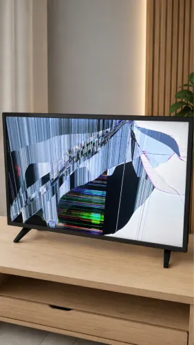 Smart TV Samsung 32- AVARIA 