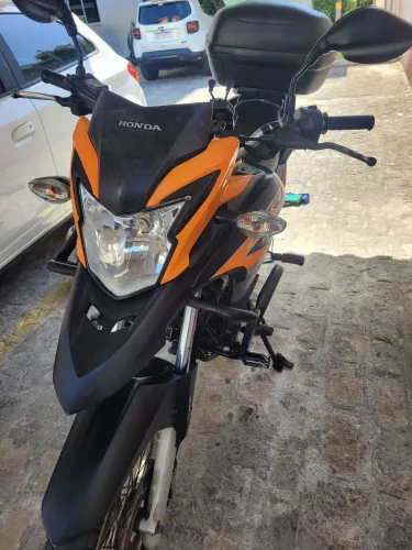 Moto Honda Xre 190 Laranja modelo 2019