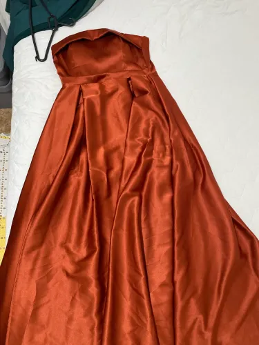 Vestido de festa laranja