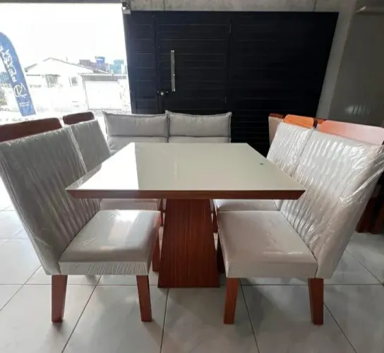 Mesa de jantar de luxo
