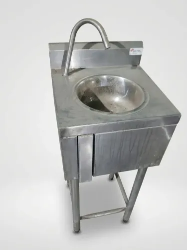 PIA DE COZINHA INOX INDUSTRIAL BEM CONSERVADA