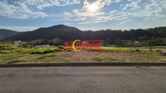 Vendo lote em condomínio fechado de alto padrão no Portal Lamis em Atibaia.