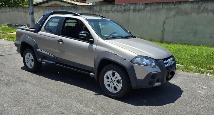 Fiat Strada Adventure1.8/ 1.8 Locker Flex CD 2012