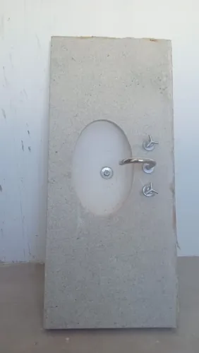 Pia de cerâmica e inox