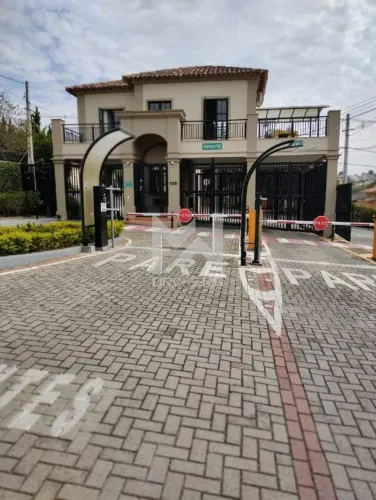 Casa à venda no condomínio Residencial Jardim das Palmeiras Bosque Vinhedo SP
