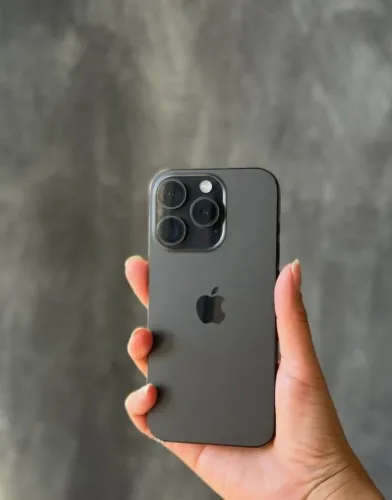 iPhone 15 Pro Titânio Preto 256GB 6 meses de garantia