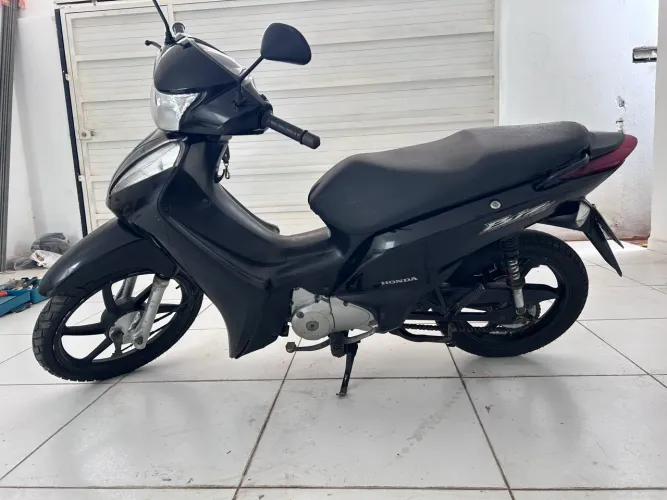 Vende-se Biz mix 2011.