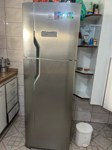 Geladeira Electrolux Inox