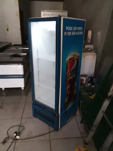 Refrigerador Metalfrio Pequeno dou garantia 