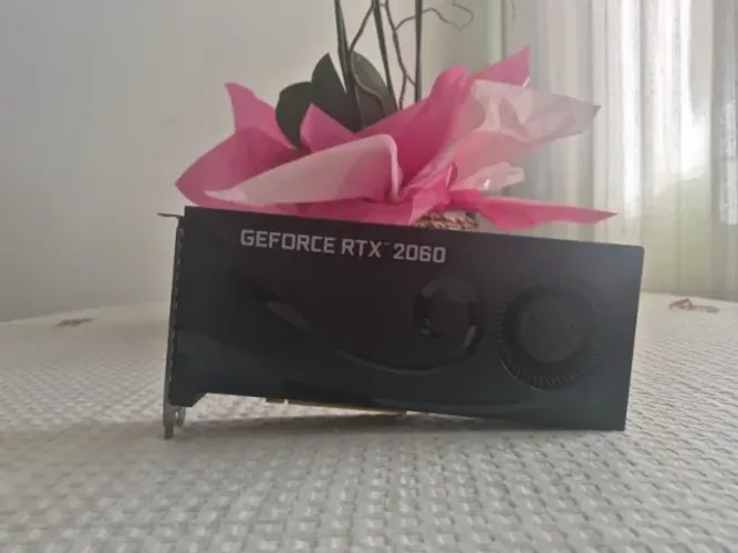 RTX 2060 - 6Gb - Pny - Zerada - Funcionando Perfeitamente
