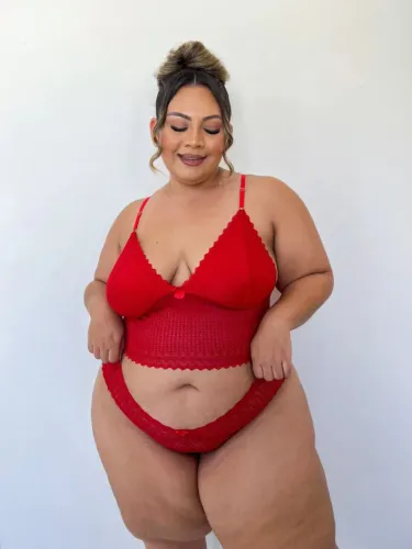 Vendo lingerie plus
