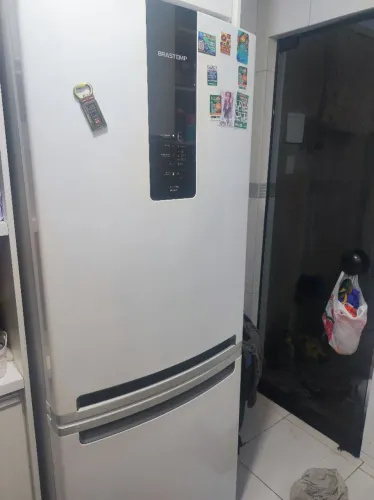 Geladeira  brastemp freezer invertido 2600