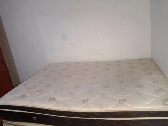 Vende-se colchão