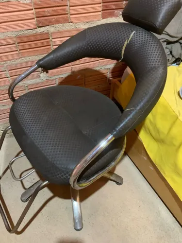 Vende-se Cadeira de barbeiro