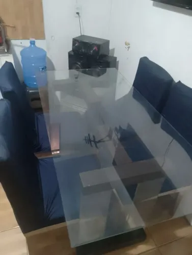 MESA DE VIDRO