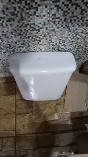 Caixa acoplada para vaso sanitário 