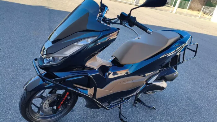 PCX DLX TOP Ú. DONO MEU NOME LEIA O ANÚNCIO PQ TENHO DUAS