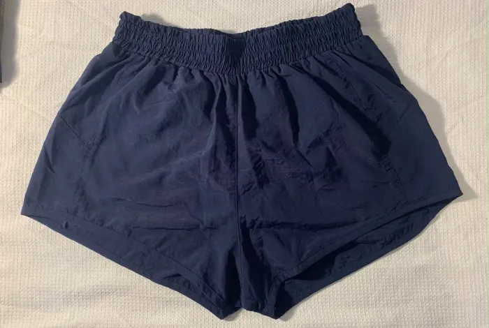 ? Peça: Short Body for Sure ? Tamanho: P ? Valor: R$ 180 ? Detalhes: Nunca usado
