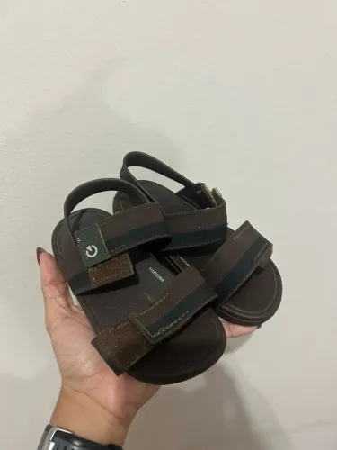 VENDO Sandalia CARTAGO ORIGINAL TAM 25 
