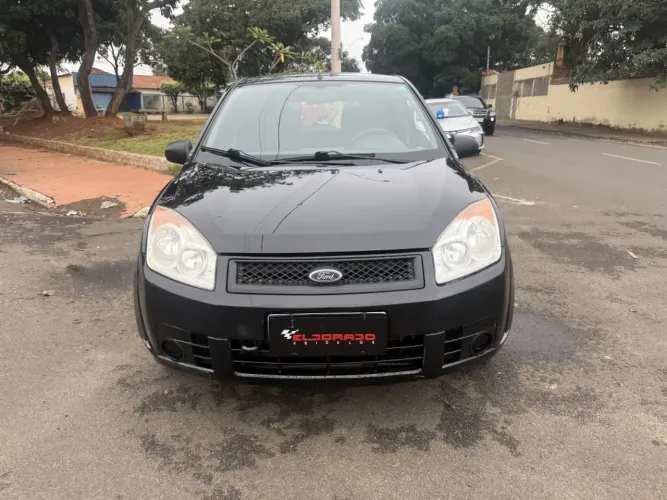 Ford Fiesta Class 1.0 4P 2009