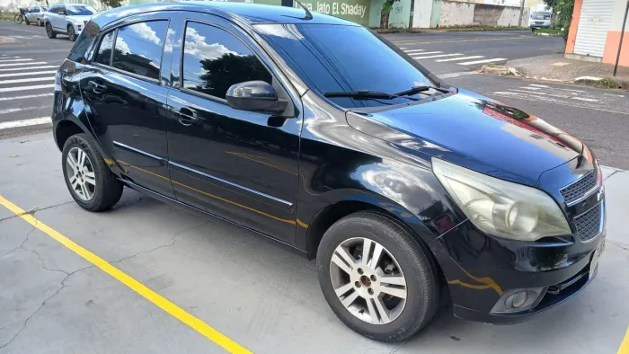 Chevrolet Agile LTZ Easytronic 1.4 8V Flexpower 5P 2013