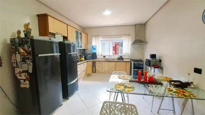 Casa à venda com 3 suítes no condomínio Residencial Villa Dos Inglezes, Sorocaba - SP