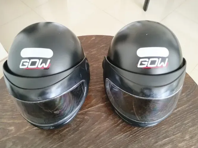Capacete Gow