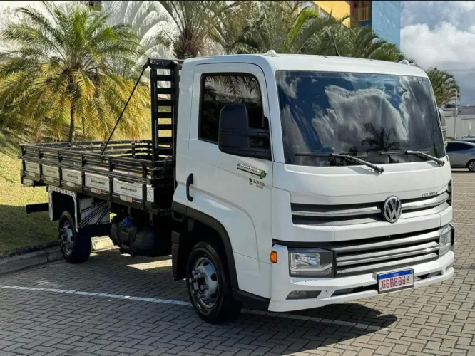 Caminhão Volkswagen Delivery 170. 2023