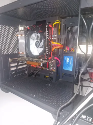 PC XEON E5 2690 v4 TOP!! PRA TUDO.