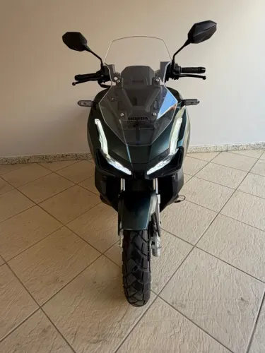 Honda ADV 2024 150cc personalizada