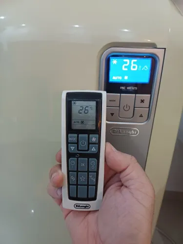Ar condicionado portátil Pinguino Delonghi PAC WE 125