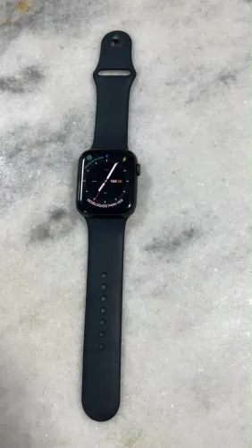Apple Watch SE com gps e telefone
