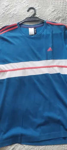 Camiseta Adidas como nova