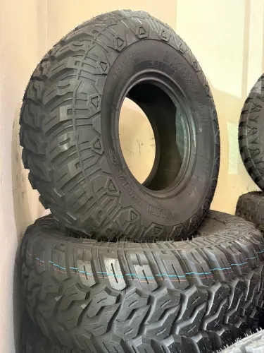 Pneu aro 15 Mud 35x12.5R15 MT Maxtrek 4x4 trilha offroad