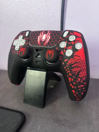 Controle PS5 com Skin do Homem-Aranha - DualSense