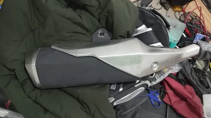 Ponteira de escape ninja 300 nova utilizada por 3 dias