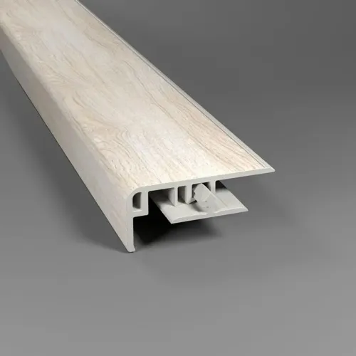 Frontal de escada Tecno Eucafloor