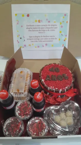 Festa na caixa e cestas pra dia das maes