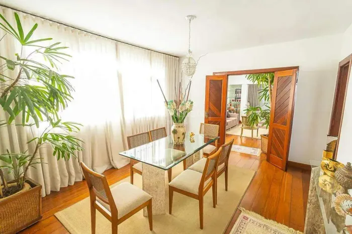 Apartamento à venda no bairro Cidade Nova