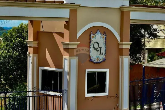 Terreno 575m² em Araxá: Conquiste Seu Espaço!