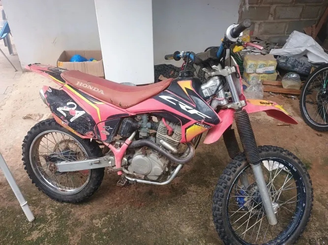 Vendo ou troco CRF 230c