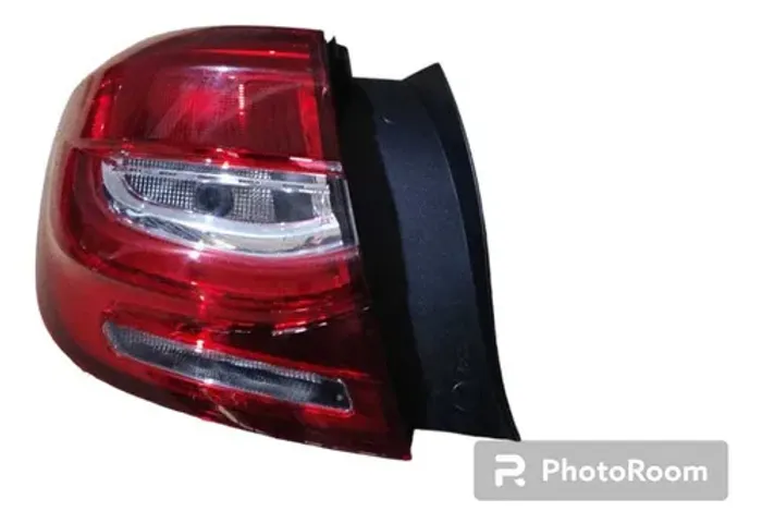 Sandero Stepway 20/ 21 Lado Esquerdo