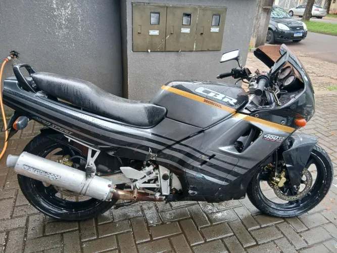 Moto a venda 