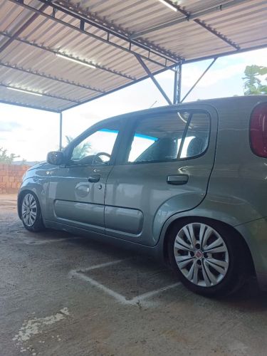 Imagem de Fiat Uno Vivace Celeb. 1.0 EVO F.flex 8V 5P 2011