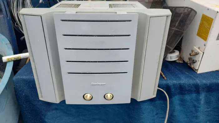 Ar condicionado de janela 